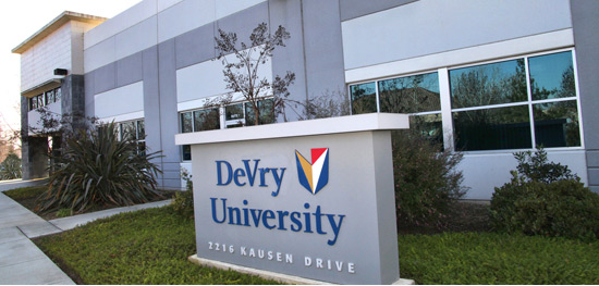 Du học Mỹ - Yêu cầu Anh văn của DeVry University là bao nhiêu?